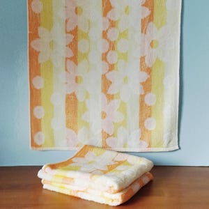 Vintage 70s 80s Cotton Terry Towel