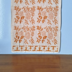 Vintage 70s 80s cotton terry towel brown orange