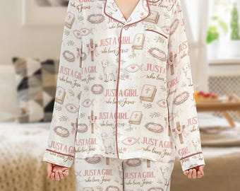 Piżamy chrześcijańskie dla kobiet: Tylko dziewczyna, która kocha Jezusa, bielizna nocna, odzież religijna