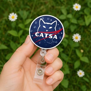 Bobine d'insigne ACSTA amusante, support pour carte d'identité de chat amusant, clip pour insigne de chat de l'espace, cadeau technique vétérinaire, accessoire de travail pour amoureux des chats, enrouleur de chat astronaute
