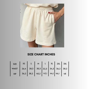 May include: Size chart for shorts in inches. The chart shows sizes XS through 3XL with measurements for waist and hip.