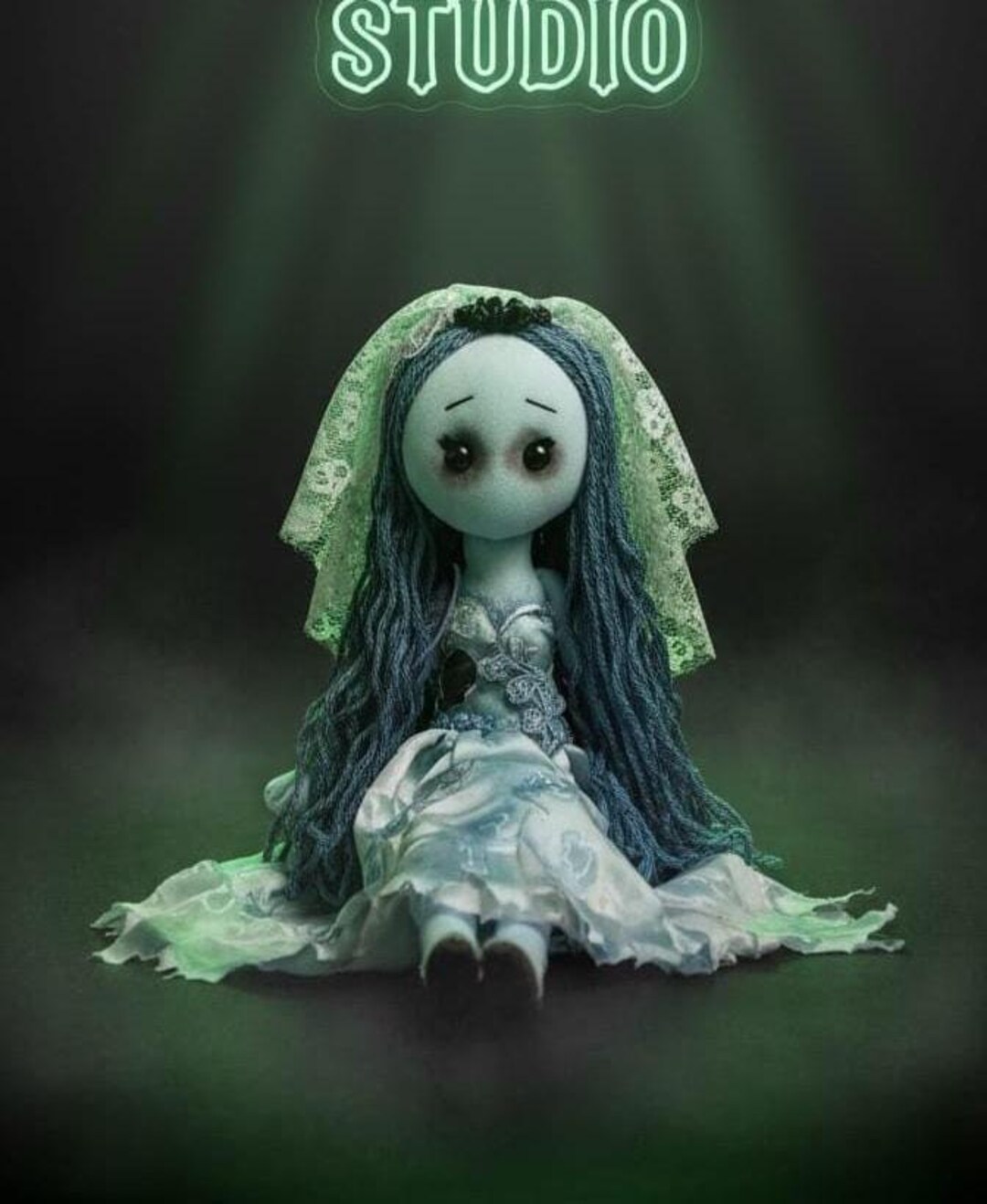 映画『コープスブライド』のエミリーぬいぐるみ（バートンファンへの