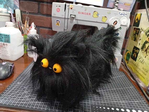 ミスター・ウィスカーズのぬいぐるみ、フランケンウィニーの手作り猫