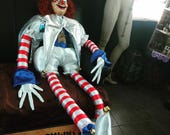 Life-Size Poltergeist Clown Doll: Unique Horror Movie Replica