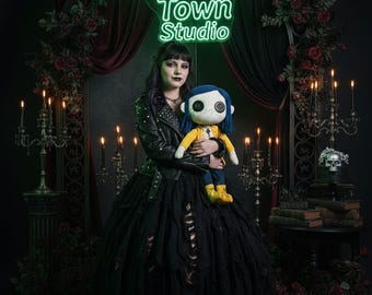 Muñeca gigante de Coraline con ojos de botón para coleccionistas