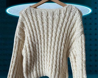 Maglione lavorato a mano, caldo e chic, regalo per le donne