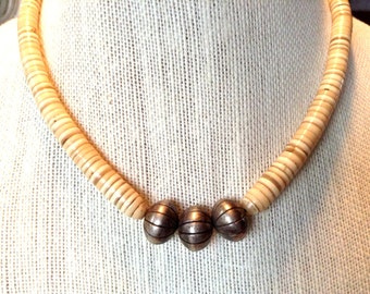 Shell Vintage Choker