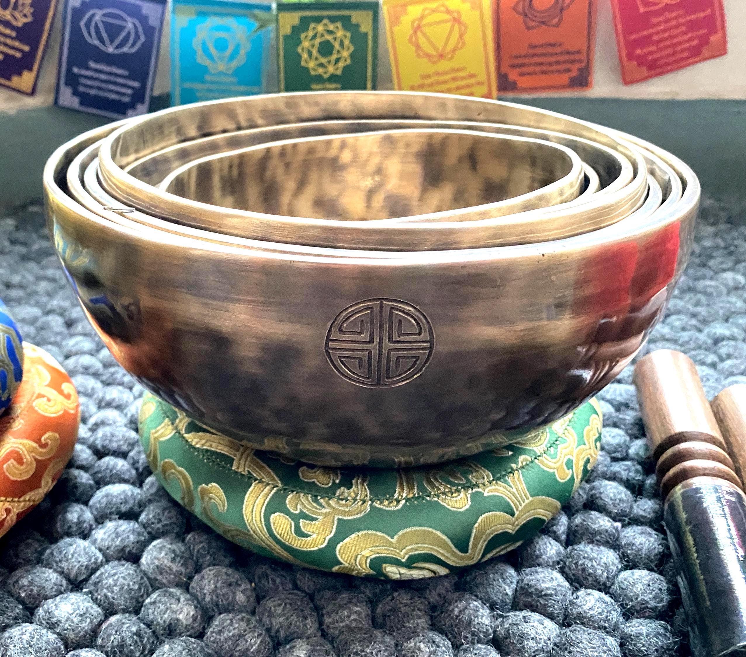 銀のシンギングボウル - Etsy 日本