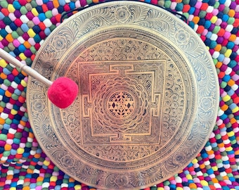 Extra-Large Tibetan Handmade Gong from Nepal – Polished Finish - yoga – Deep Resonance for Meditation & Relaxation – by EverestSonicHealing