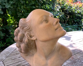 アールデコスタイル女性像 置物英国 アールデコスタイル女性像 置物