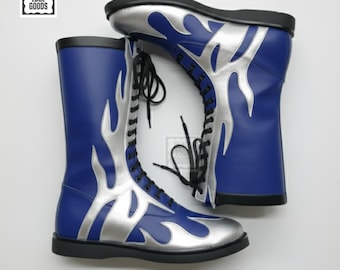 Botas de lucha libre de cuero azul plateado con llamas para hombre