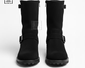 Botas de moto de cuero negro con hebilla y cremallera lateral para hombre.
