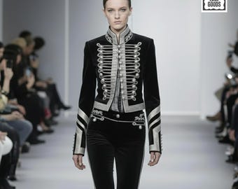 Huzaarjack zwarte wollen militaire jas damesmode zilver borduursel