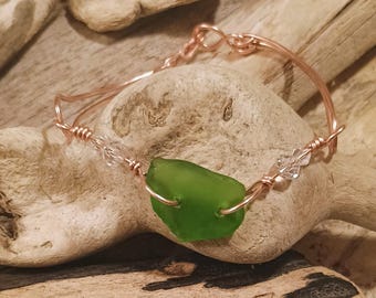 Genuine Emerald Green Lake Erie Beach Glass Bracelet | Artisan Made