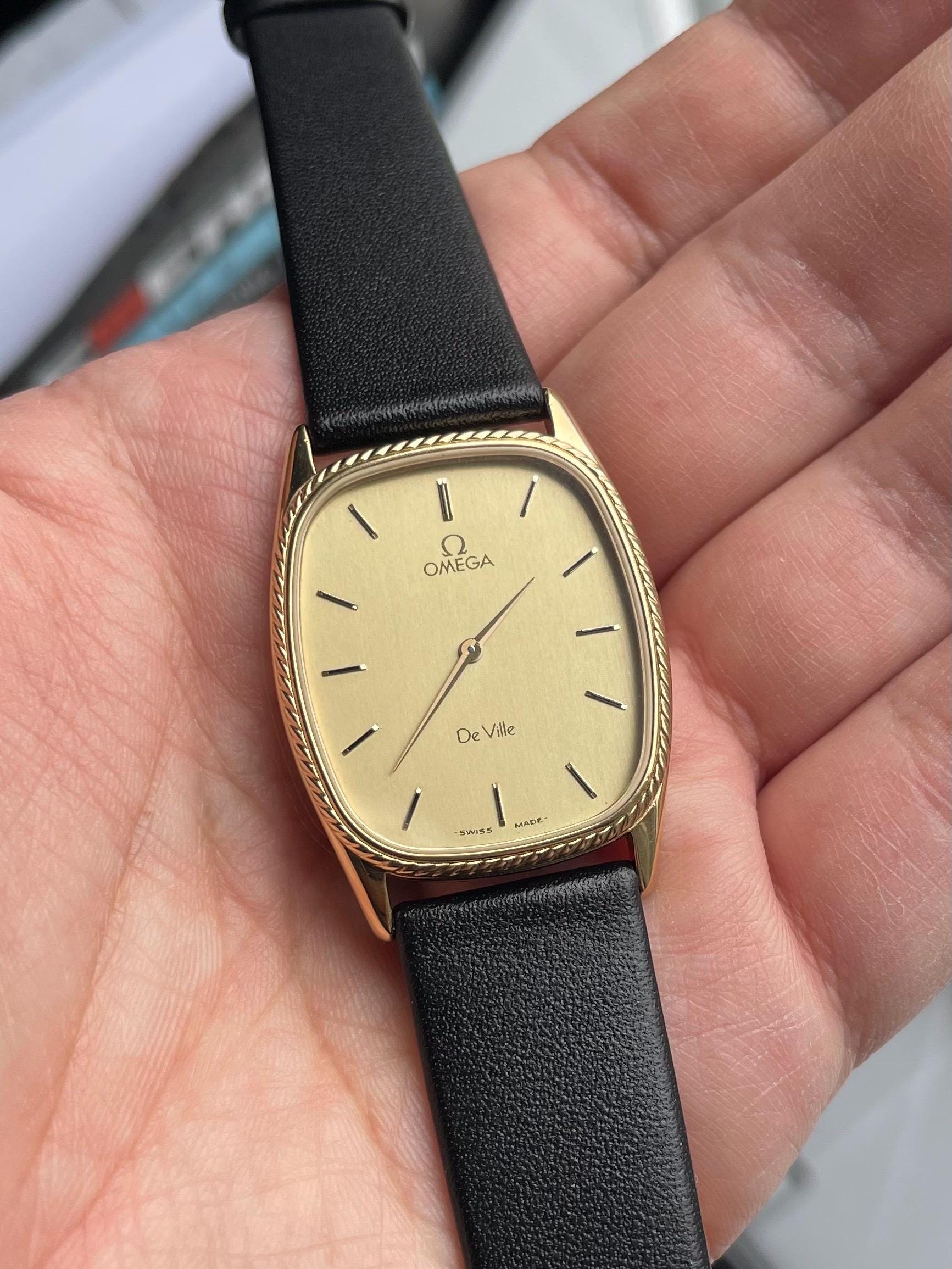 イギリス軍空軍スイス製 1978 手巻き腕時計