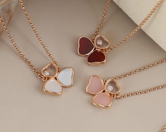 Collar con colgante de flor de nácar, plata S925, chapado en oro rosa de 18 quilates.