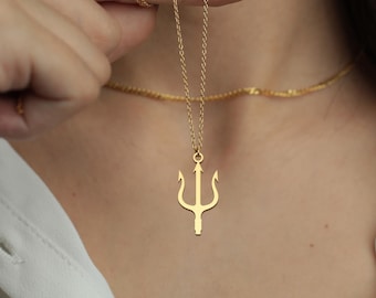 Collier trident en argent sterling : symbole de puissance et de mer