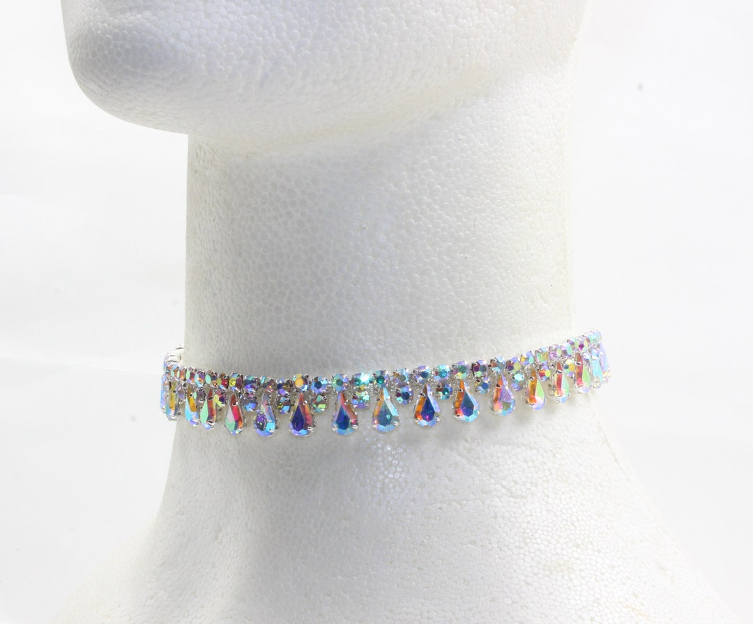 Atigy Perlen Choker Halskette Silber - Mehrlagig Mit Kristall Anhänger