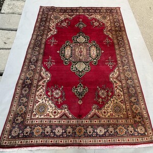 Tappeto turco vintage 7x10 - Classico design a medaglione rosso - Tappeto di lusso in lana sostenibile, bordi tradizionali formali, capolavoro senza tempo