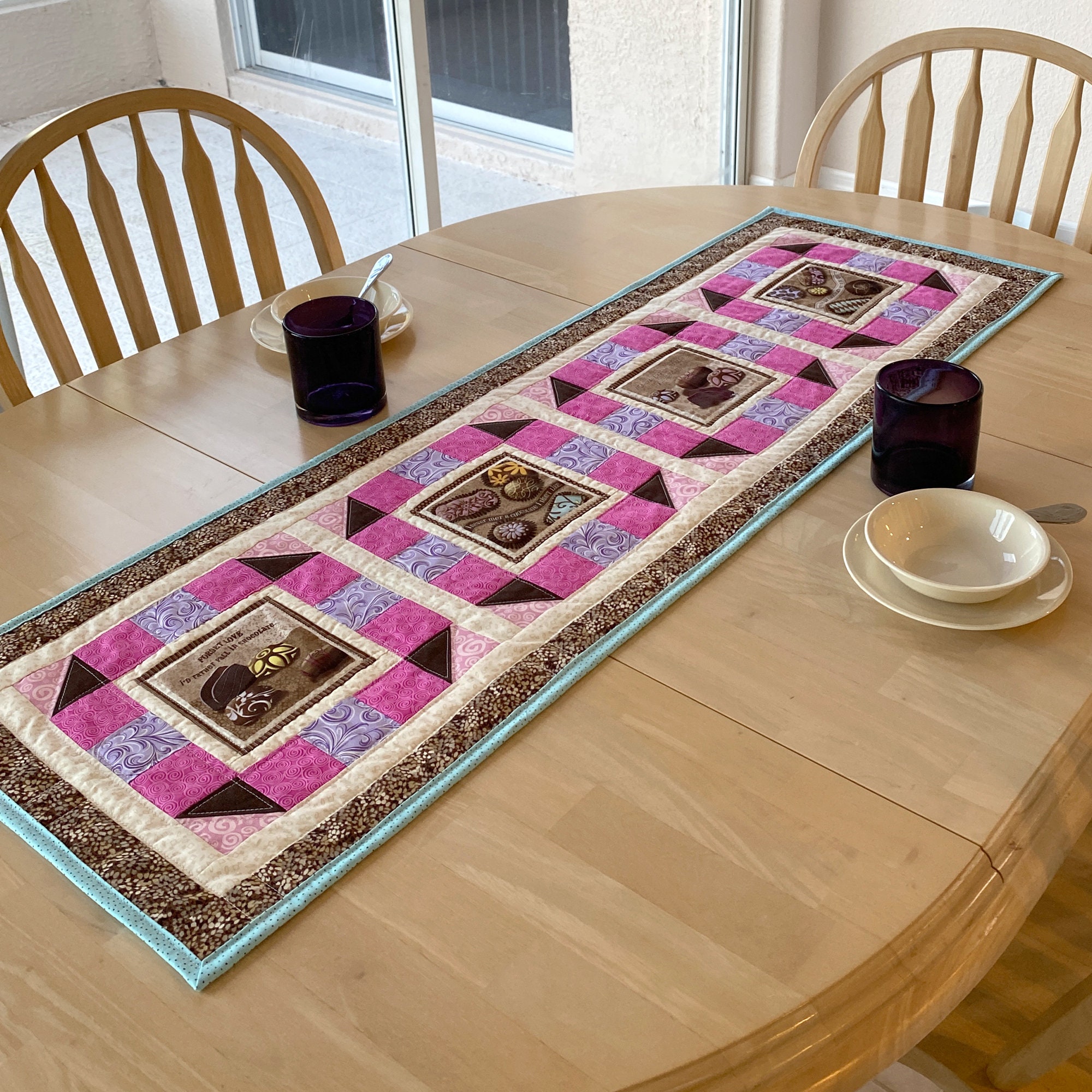 Fancy Windows Quilted Table Runner - Tulip Square Pattern #584 ...