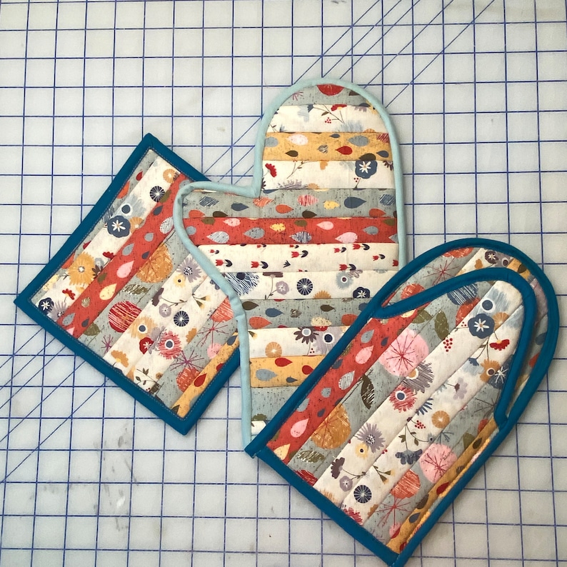 Quilted Oven Mitts Pattern Two Styles of Quilted Oven Mitts Etsy
