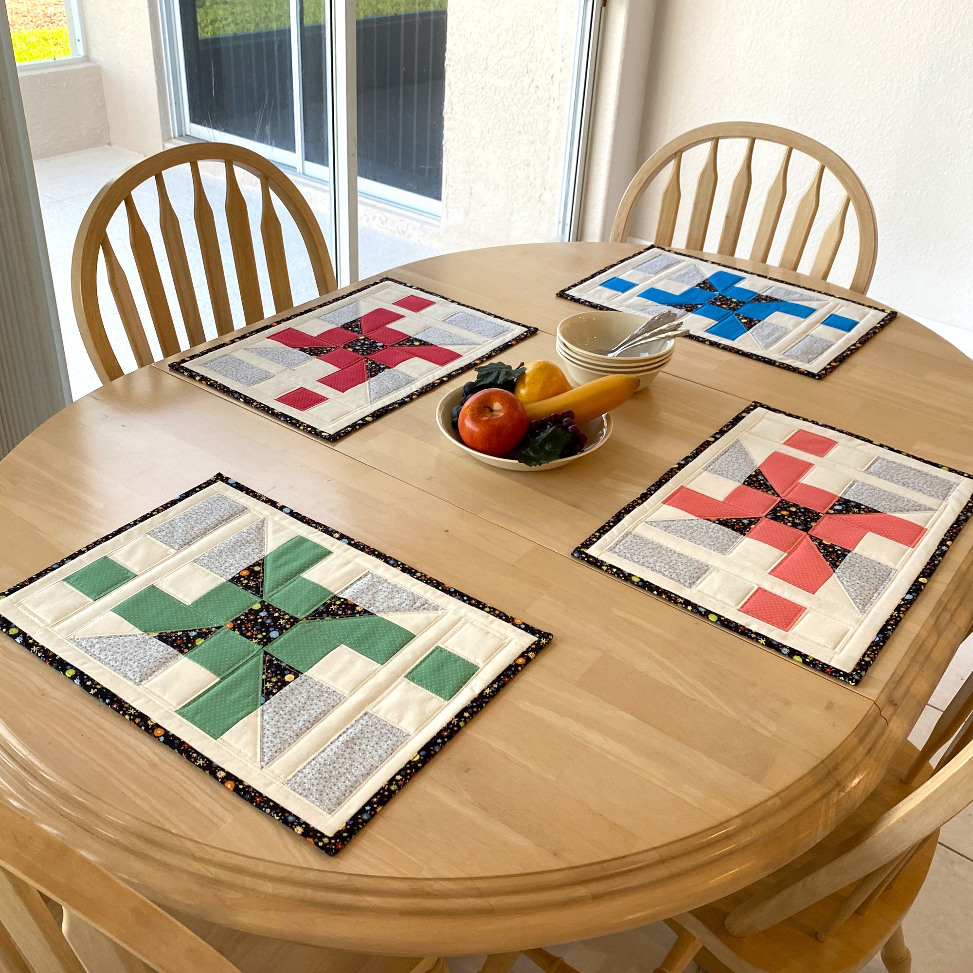 Quilted Placemat Pattern 594 Modern Table Quilted Placemat Etsy