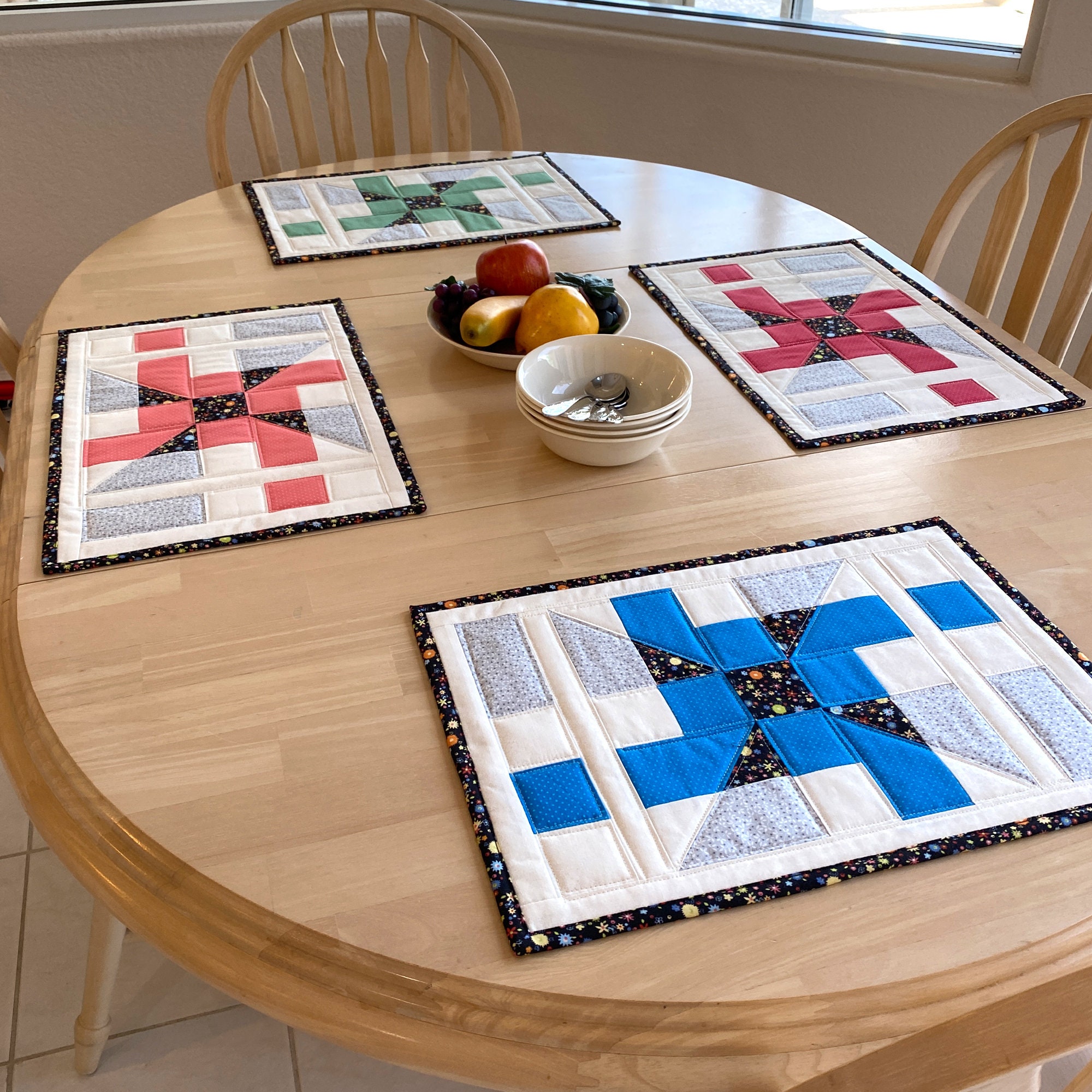 Quilted Placemat Pattern 594 Modern Table Quilted Placemat Etsy