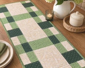 Quilted Table Runner Pattern - Patchwork Picnic Table Runner - Mailed Paper Pattern by Tulip Square #650