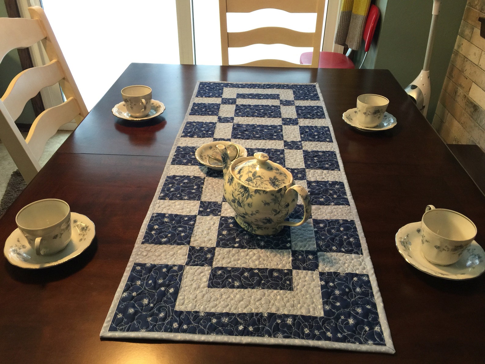 Wildflower Squares Quilted Table Runner NCU0DQQ0565