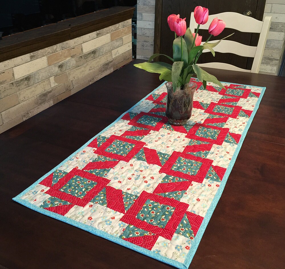 Railroad Tracks Quilted Table Runner - Tulip Square Pattern #549 ...