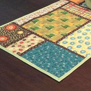 Quilted Table Runner Pattern Random Windows Table Runner PDF Download 545 image 2