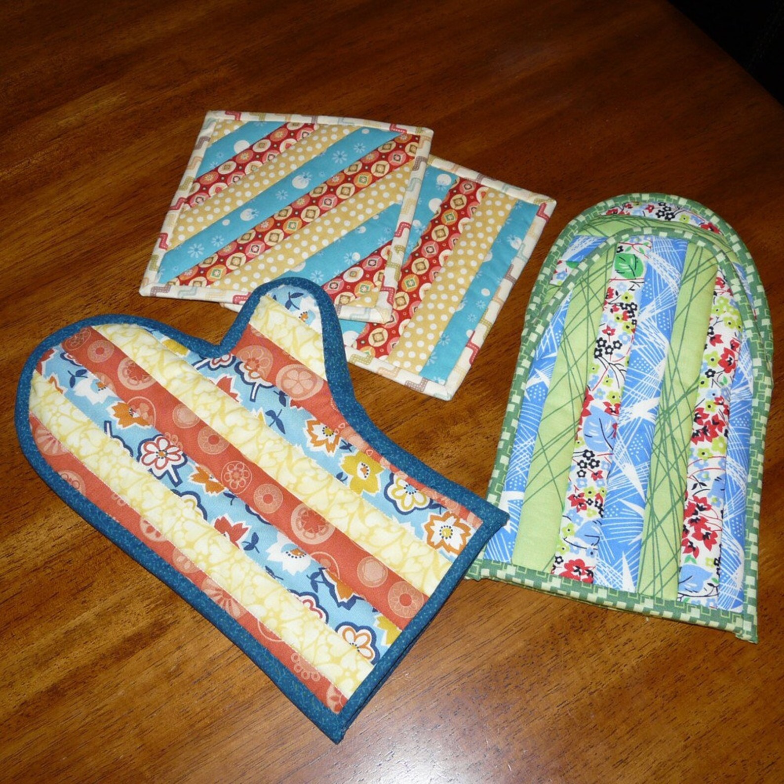 Quilted Oven Mitts Pattern Two Styles of Quilted Oven Mitts Etsy