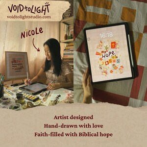 Op de afbeelding: Een kunstenaar werkt aan een digitale tekening, met de tekst "VOID + LIGHT" en "voidtolightstudio.com" bovenaan. De afbeelding op de tablet zegt "My Hope is in Jesus". De afbeelding zegt ook "Artist designed, Hand-drawn with love, Faith-filled with Biblical hope."