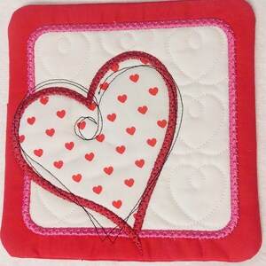 Valentine&#39;s Day  Mug Rug /Coaster - Heart