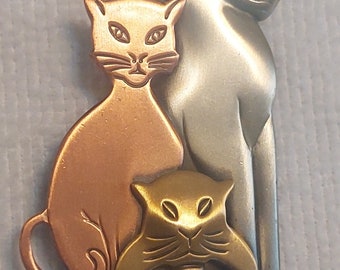 Cat Brooch - 3 Cats