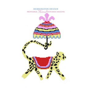 以下が含まれることがあります： カラフルな傘を持ったチーターの気まぐれなイラスト。チーターは黄色で黒い斑点があり、赤いサドルが付いています。傘はピンク、黄色、青、黒のストライプです。上部のテキストは「HERRINGTON DESIGN PRINTABLE Hand STITCHED DESIGNS」と書かれています。
