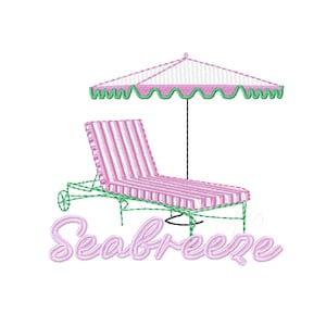 Puede incluir: Un diseño bordado que presenta una tumbona a rayas rosas y blancas con una sombrilla a juego. La sombrilla tiene un borde festoneado. La palabra "Seabreeze" está escrita en cursiva debajo de la tumbona.
