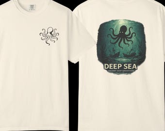 Camiseta con diseño de Kraken, pulpo y cementerio de barcos en aguas profundas / Criatura marina mítica náutica