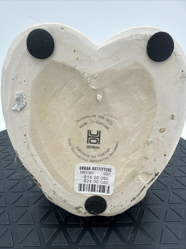 Urban Outfitters Ceramic Leggy Lady Vase image 8