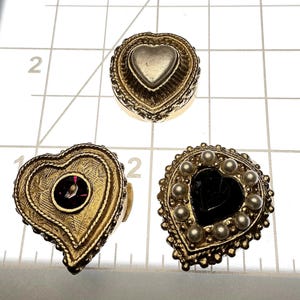 3 Heart Vintage Shaped Button Covers Center Glass Stones & Faux Pearl Gold-Tone