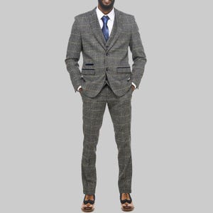 Scott Grey Tweed Suit for Men – Classic Check 3 Piece Blinder Style Attire