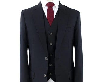 Men's tailored suit | 3-piece suit | Classic Black | worsted wool | Lightweight & breathable