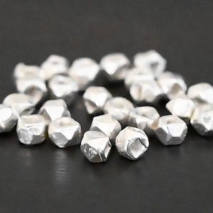 Sterling Silver 2.5 mm Cube Bead 25 pcs