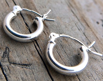 Sterling Silver 10mm Round Hoop Earring