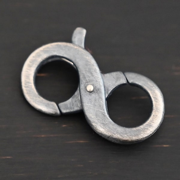 Daisy - Sterling Silver Double Figure Eight Lobster Claw Clasp