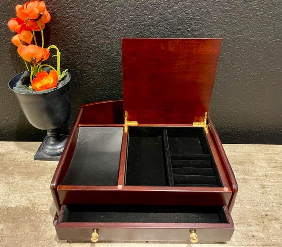 vintage mens dresser valet Men Wood Valet, Desk Organizer, Watch, Coin Caddy Width of Item Vintage Men's Dresser Valet Jewelry