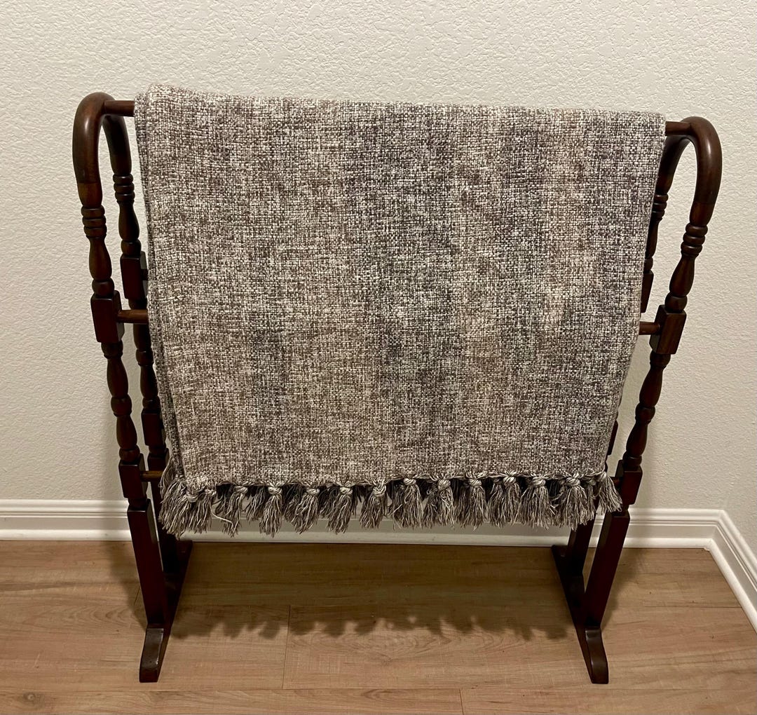 Pine Code Throw Pine Cone Hill Fine Linen Co. Natural Cotton/linen Throw Blanket: Grey ...