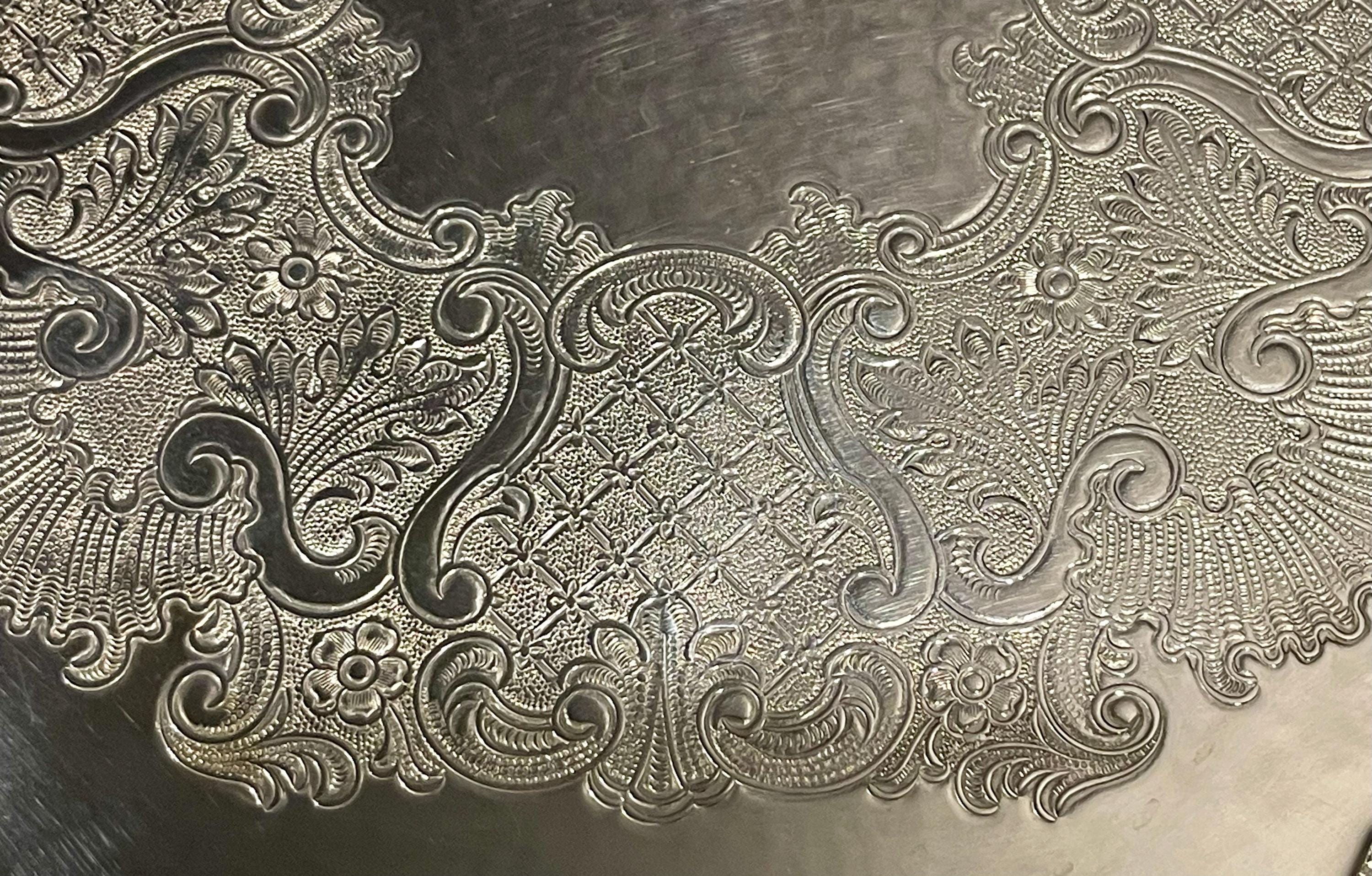Gorham Heritage Silver-plated Filigree Serving Tray: Scalloped