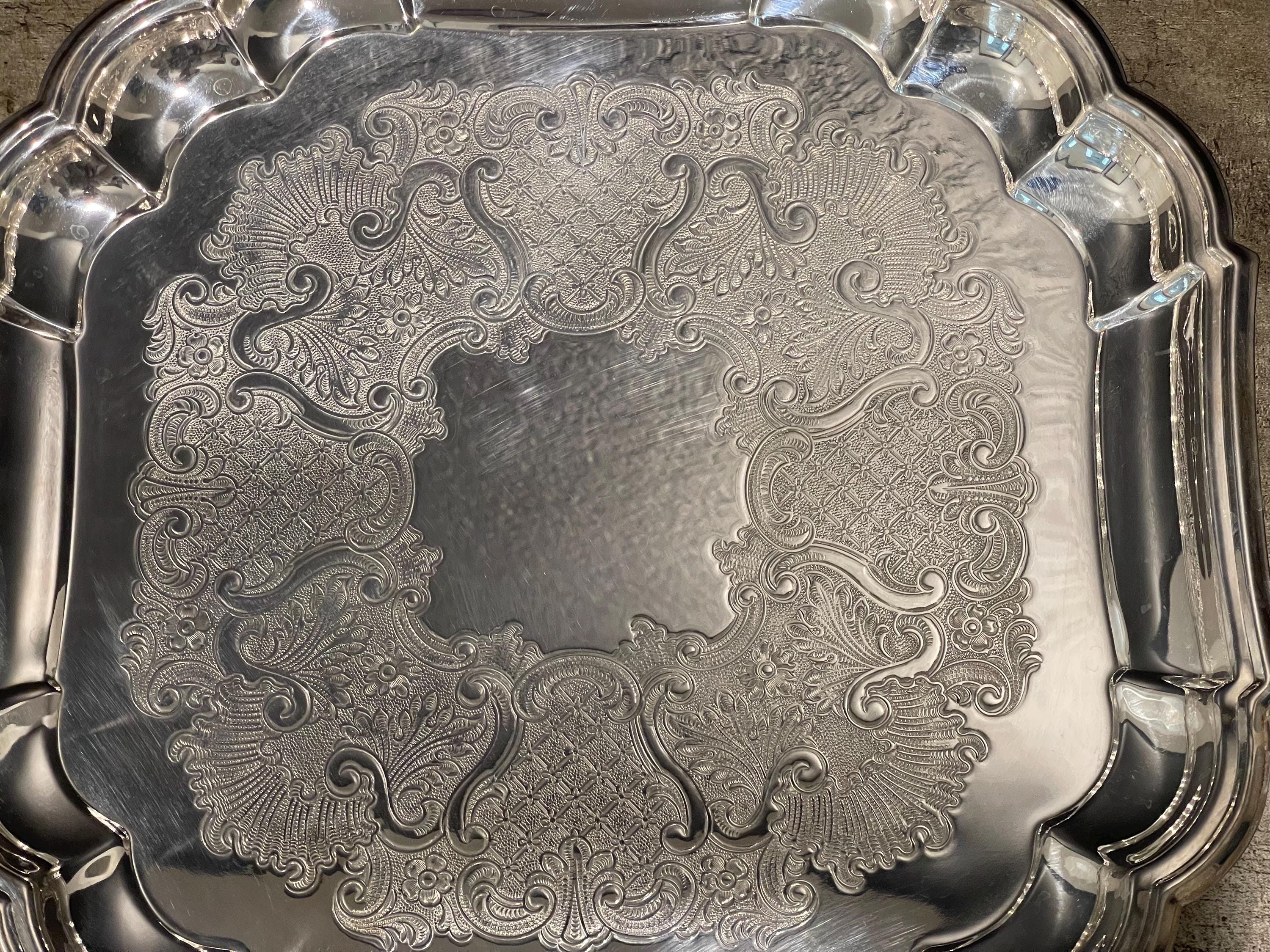 GORHAM heritages トレイ Gorham Heritage Silver-plated Filigree Serving Tray: Scalloped