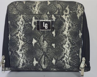 Lori Greiner Travel Makeup Organizer Travel Tote Bag Black Alligator print Many Compartments
